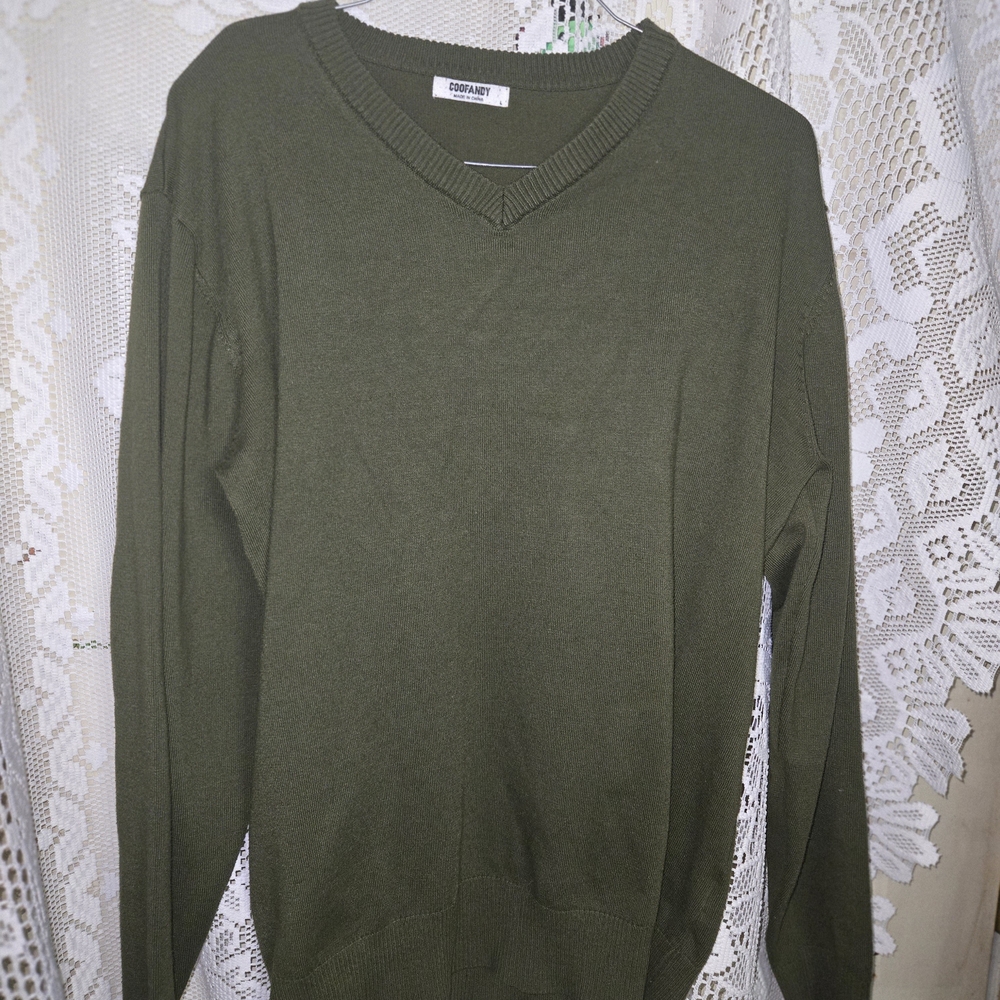 Coofandy Men's V-Neck Sweater - Olive Green